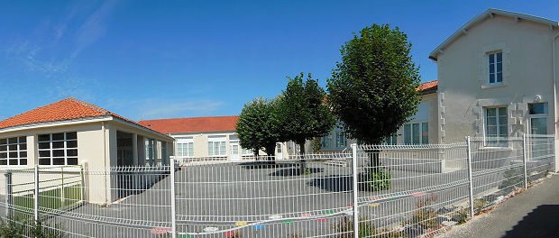 ECOLE PUBLIQUE DE CHEVRETTE - NALLIERS 85 ECOLE PUBLIQUE DE CHEVRETTE - NALLIERS 85
