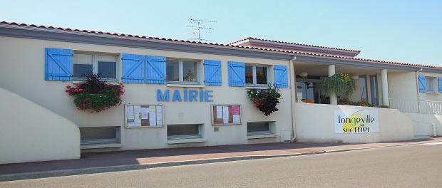 MAIRIE - LONGEVILLE SUR MER MAIRIE - LONGEVILLE SUR MER